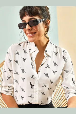 Bianco Lucci Conversational Printed Spread Collar Roll-Up Sleeves Casual Shirt