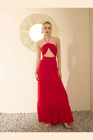 Berrylush Halter Neck Sleeveless Tie-Ups Maxi Dress