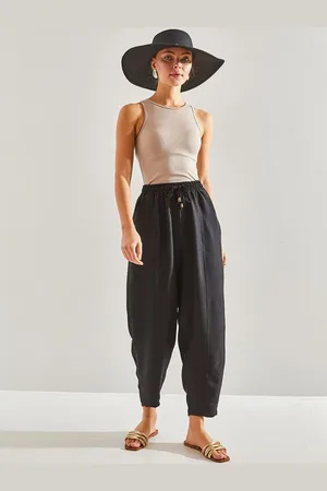 Bianco Lucci Women Cotton Regular Trousers