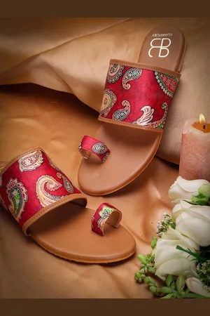 GLAM STORY Women Printed Party One Toe Flats