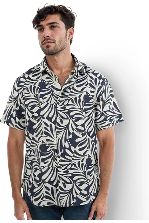 Celio Classic Abstract Printed Spread Collar Short Sleeves Curved Casual Shirt