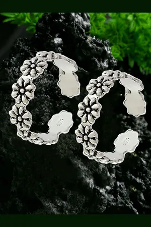 YouBella Women Set Of 2 92.5 Sterling Silver Toe Ring
