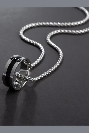 Salty Men Regular Necklace