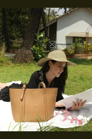 Inc 5 Structured Tote Bag