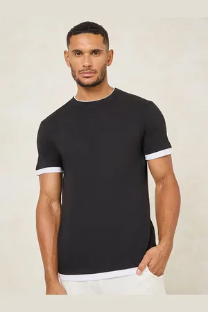 Styli Men Contrast Detail Regular Fit T-Shirt