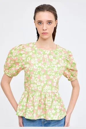 COVER STORY Floral Printed Round Neck Peplum Top