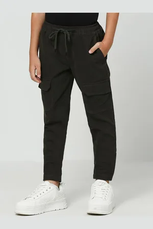 Nautica Boys Classic Slim Fit Mid-Rise Cargos Trousers