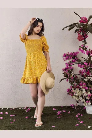 Berrylush Women Floral Print Puff Sleeve Ruffled Fit & Flare Dress
