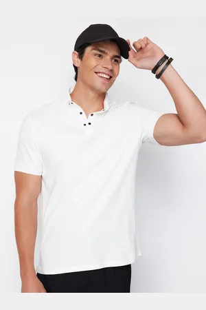 Trendyol Men Solid Mandarin Collar T-shirt