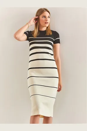 Bianco Lucci Striped Acrylic Midi T-shirt Dress