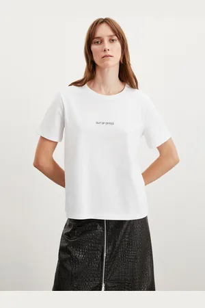 Grimelange Women Typography Printed Round Neck T-shirt
