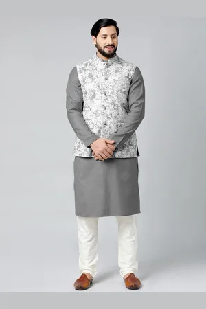 TheEthnic.Co Mandarin Collar Pure Cotton Kurta With Trousers & Nehru jacket