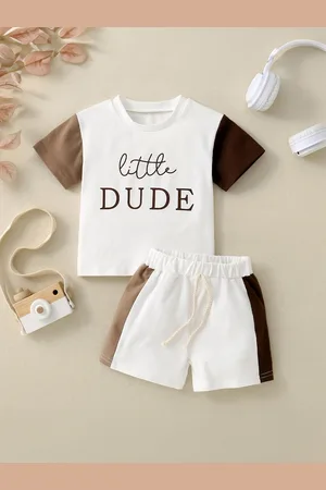 Stylecast Boys White & Khaki Printed T-shirt with Shorts
