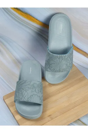DressBerry Women Grey Printed Sliders