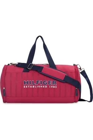 Tommy Hilfiger Printed Medium Sports or Gym Duffel Bag