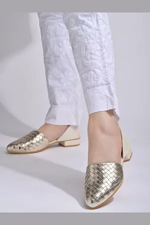 Shoetopia Women Pumps