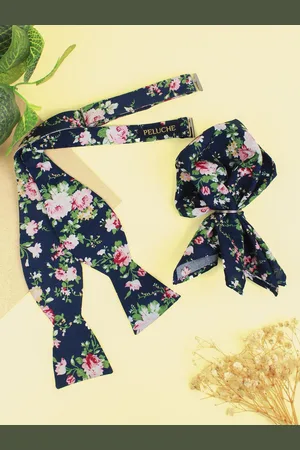 PELUCHE Men Blue Floral Printed Open Bow Tie & Pocket Square Set