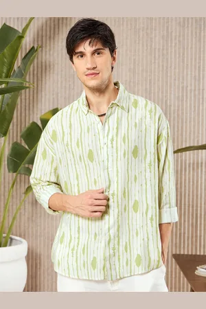 Beyoung Men Spread Collar Striped Casual Shirt