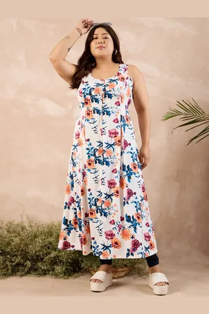 Berrylush Women Floral Printed Round Neck A-line Kurta With Front Slit