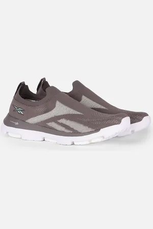 Reebok Men Smooth Edge Slip Walking Shoes