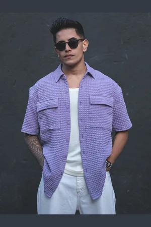 Powerlook Men Solid Pockets Spread Collar Oversized Casual Shirt