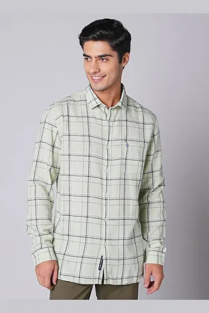 Oxemberg Men Spread Collar Slim Fit Checked Casual Shirt