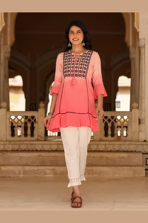 Juniper Women Peach & Black Viscose Rayon Embroidered Tunic