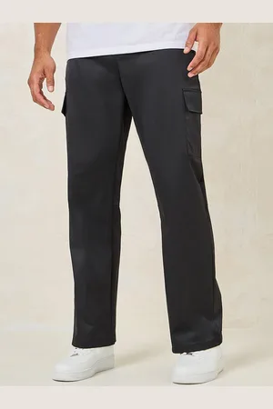 Styli Men Relaxed Fit Cargo Pants