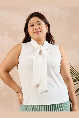 Berrylush Berrylush Plus Size Solid Tie-Up Neck Sleeveless Top