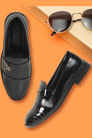 BAESD Boys Textured Round Toe Comfort Insole Loafers
