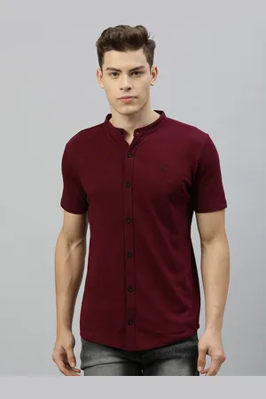 URBANO Men Maroon Slim Fit Solid Knitted Casual Shirt
