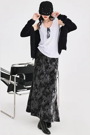 LULU & SKY Women Printed A-line Maxi Skirt