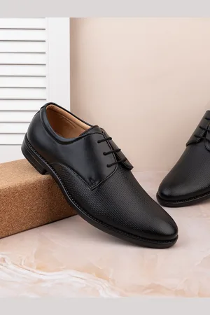 Invictus Men Leather Formal Derbys