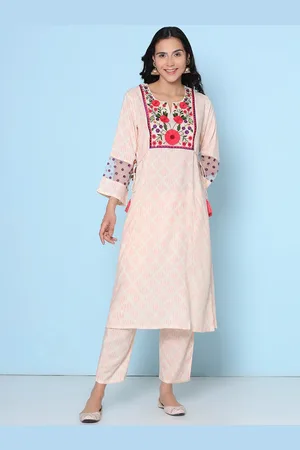 Bhama Couture Floral Embroidered Thread Work Notched Neck Straight Kurta With Trouser