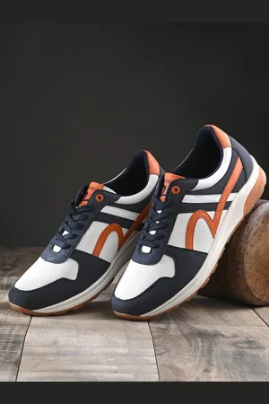 SPYKAR Men Colourblocked PU Sneakers