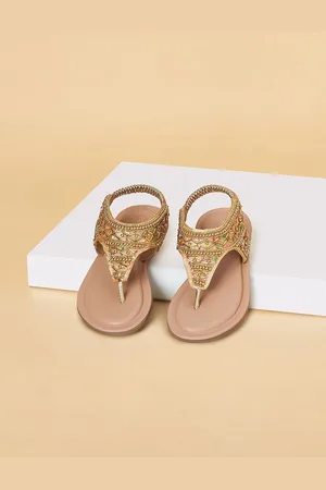 Pantaloons Girls Embellished Party T-Strap Flats