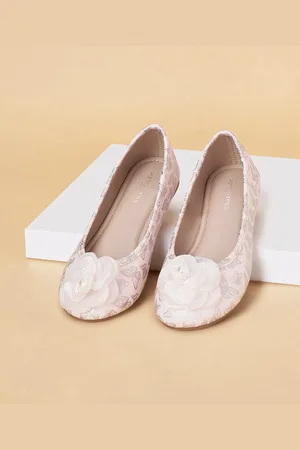 Pantaloons Girls Printed Ballerinas Flats