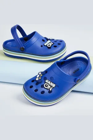 Max Collection Boys Self Design Clogs