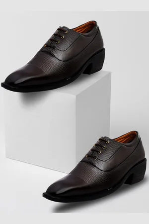 BXXY Men Textured Round Toe Formal Oxfords