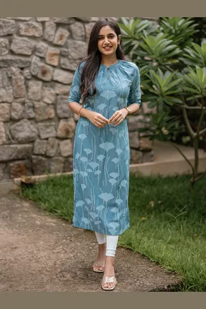 Hay Floral Printed Mandarin Collar Straight Kurta
