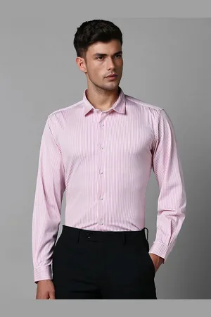 Louis Philippe Spread Collar Long Sleeves Slim Fit Opaque Striped Casual Shirt