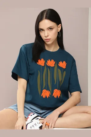 Dillinger Women Graphic Printed Embossed Oversized T-shirt