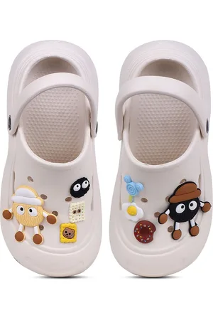 CASSIEY Women Self Design Lightweight Clogs