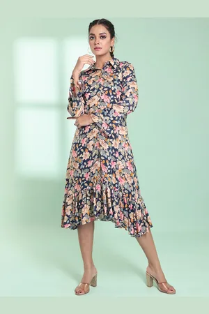 Charukriti Plus Size Floral Printed A-line Dress