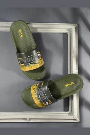 SPYKAR Men Printed Sliders