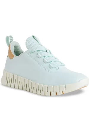 Ecco Women Gruuv Powder Leather Extra Wide Sneakers