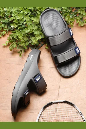 HRX Men Grey Rubber Slip-On