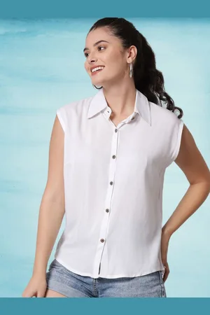 Funday Fashion Women Solid Spread Collar Sleeveless Casual Shirt