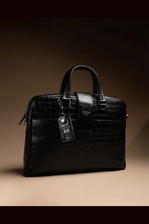 Eske Men Black Textured Leather Laptop Bag