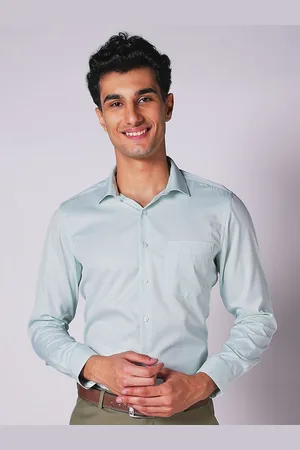 INSPIRO Men Textured Spread Collar Slim Fit Formal Shirt
